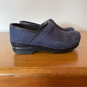 DANSKO CLOGS EUC